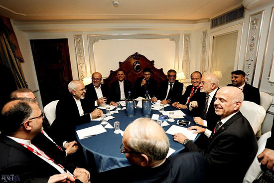 خوش و بش ظریف با وزیر خارجه عراق