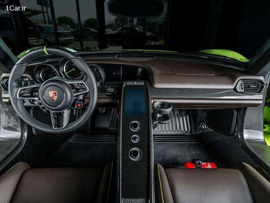 پورشه 918 Spyder مدل 2015 و رنگ خاص اش