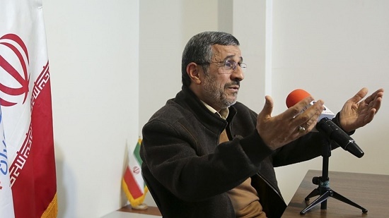 انتقاد تند احمدی‌نژاد از نظام تصمیم‌گیری در کشور