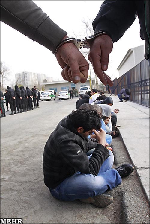 بازداشت 83 اراذل و اوباش تهران + عکس