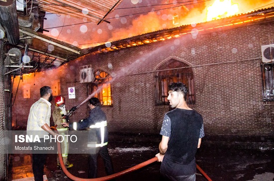 مسجد جامع ساری در آتش سوخت
