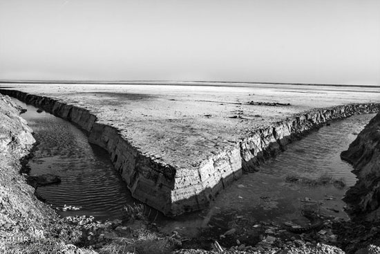 عکس: بندر و اسکله بی آب دریاچه ارومیه
