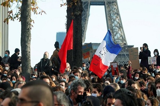 دولت فرانسه لایحه جنجالی را لغو کرد