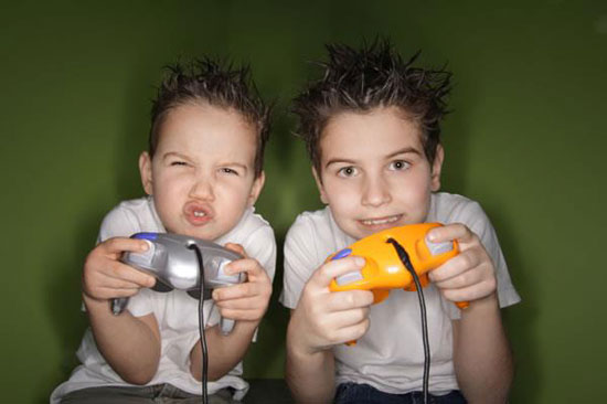 بازیهای کامپیوتری بچه ها را باهوش تر می کند؟