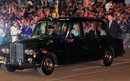 ملکه الیزابت و خودروهایش