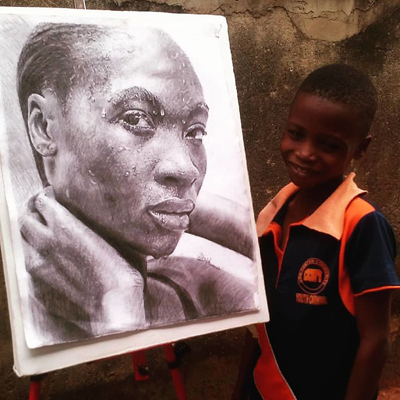 نقاشی‌های واقع‌گرایانه دختر ۱۱ ساله نیجریه‌ای
