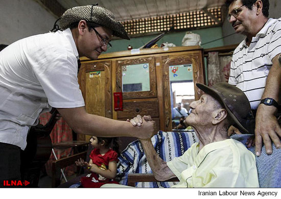تولد 111 سالگی پیرترین مرد دنیا +عکس