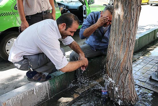 گرمترین روز سال در تهران +عکس
