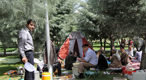 مناسبات قدرت در خانواده ایرانی