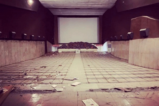 سینما «عصر جدید» تخریب نشده است