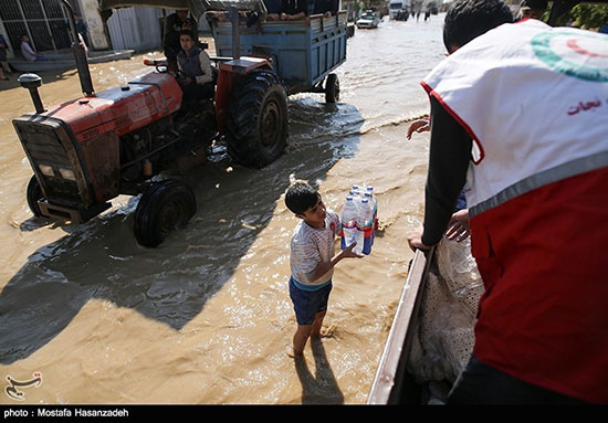 امداد رسانی به مناطق سیل زده استان گلستان