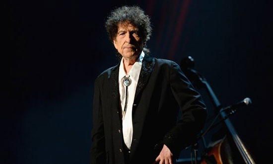«باب دیلن» جواب آکادمی نوبل را نمی‌دهد