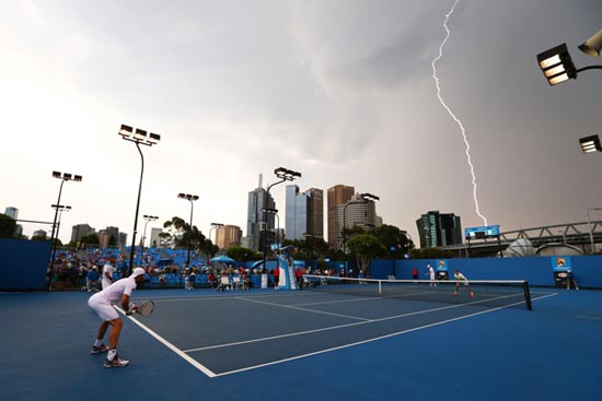 تصاویری از گرمازدگی تنیس بازان در استرالیا
