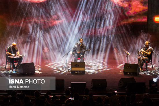 کنسرت موسیقی گروه «تکسیم تریو» در برج میلاد