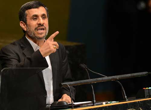 احمدی‌نژاد: مردم اصرار می‌کنند که دوباره برگردم