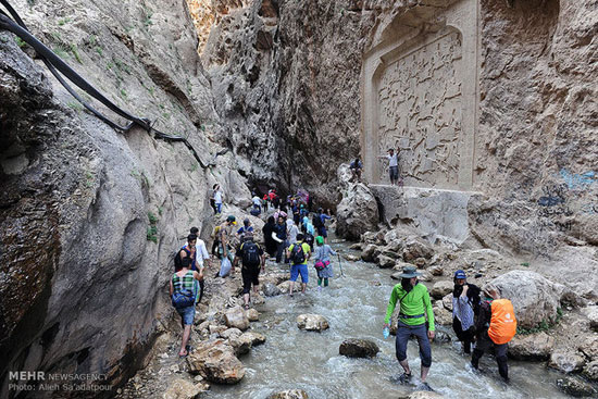تنگه واشی، آبشاری زیبا بیخ گوش تهران