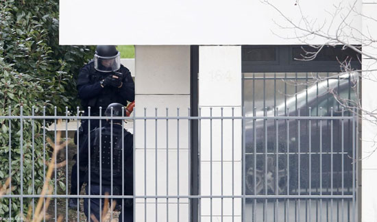 عکس: پایان یک گروگانگیری دیگر در پاریس