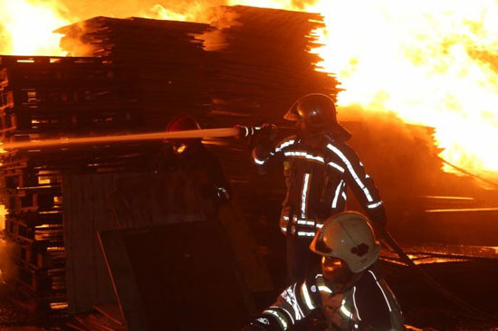 آتش‌سوزی انبار چوب در چهاردانگه