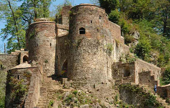 قلعه رودخان؛ یکی از عجایب هفتگانه گیلان