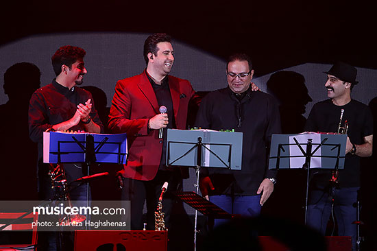 ناصر عبدالهی هم در جشنواره موسیقی فجر خواند