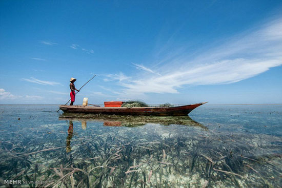 زندگی بر روی آب‎ در مالزی +عکس