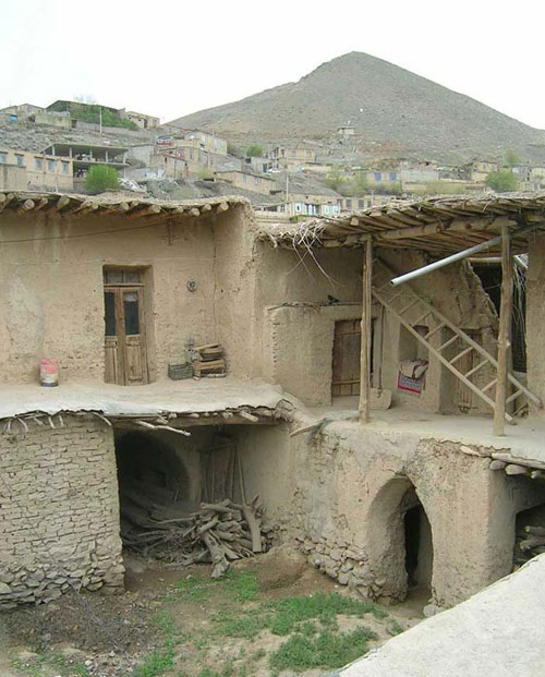 روستایی بدون کوچه در شهر سامان