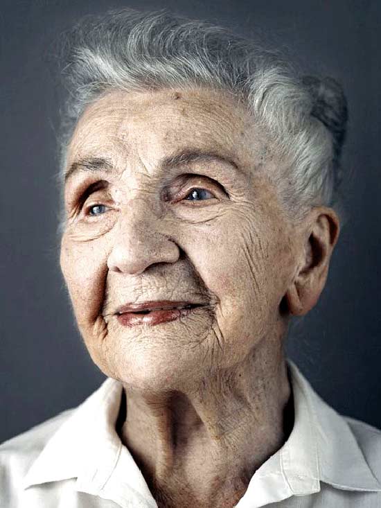 چهره افراد در 100 سالگی این می شود...