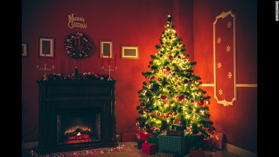 سنت‌های رایج کریسمس بر چه مبنایی شکل گرفته‌اند؟