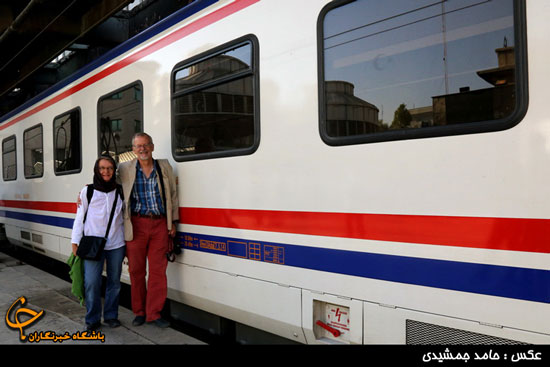 عکس: ورود قطار گردشگران اروپایی به تهران