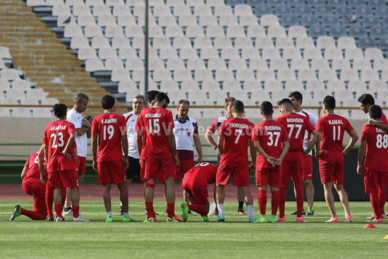 پرسپولیس با تمام قوا برابر الوحده