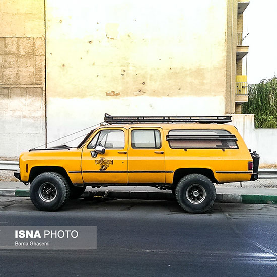 خاطره بازی با خودروهای کلاسیک و متروک تهران