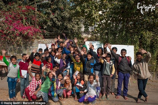مدرسه در پیاده رو برای کودکان خیابانی دهلی