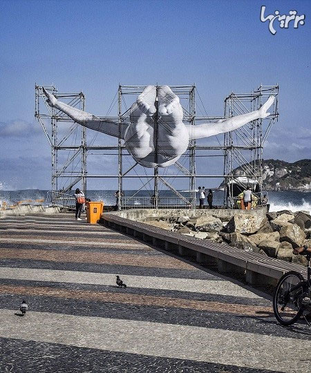 مجسمه غول پیکر ورزشکار در ریو به مناسبت المپیک 2016