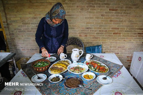 جشنواره «گردشگری غذا و هنر» در همدان