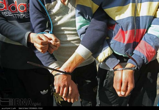 عکس: بازداشت باند زورگیری در تهران