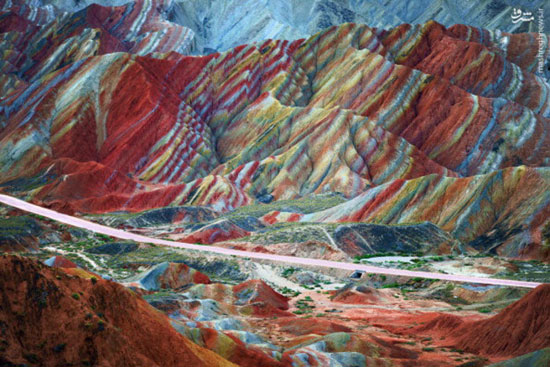 کوه‌های رنگی در چین