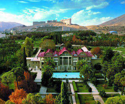 معماری ایرانی: باغ ارم شیراز