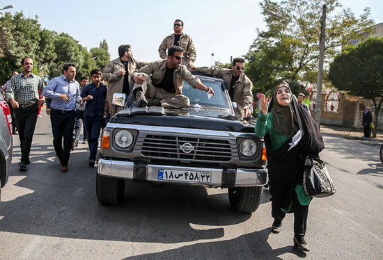 (تصاویر) ورود روحانی به اردبیل