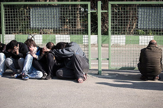عکس: بازداشت سارقان و زورگیران تهرانی