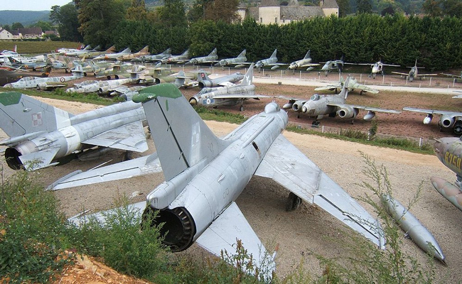 بزرگترین کلکسیون شخصی هواپیماهای جنگی