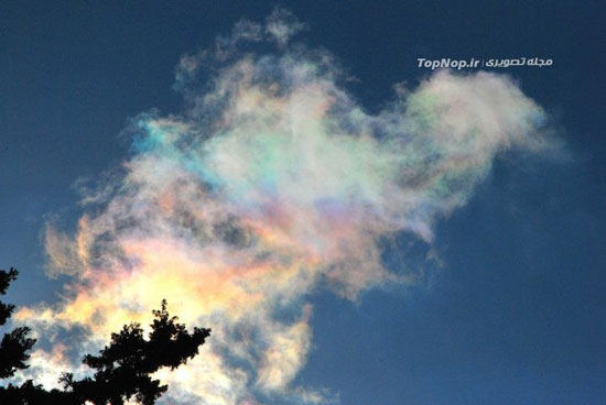 ابر های رنگین کمانی بسیار زیبا و جالب