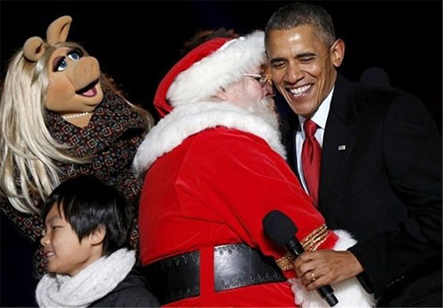 عکس: اوباما در کنار بابانوئل