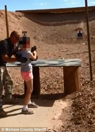 دختر 9 ساله مربی خود را کشت! +عکس
