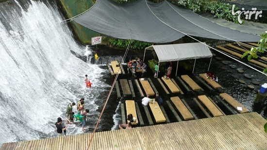 رستورانی زیر آبشار در فیلیپین