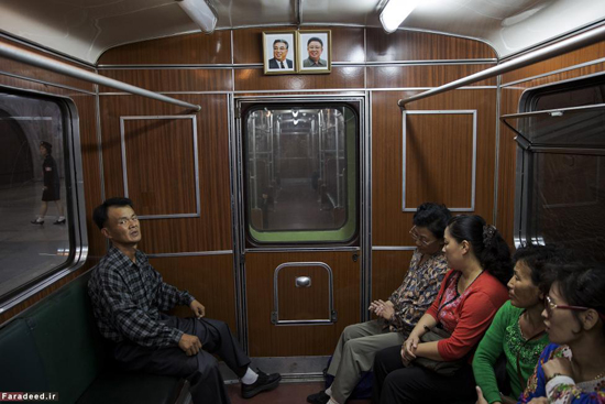 عکس: در متروی پیونگ‌ یانگ چه خبره؟