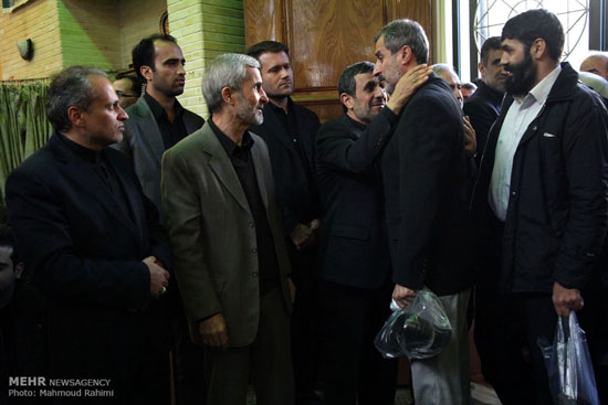 مایلی کهن و کاشانی درختم مادر احمدی نژاد