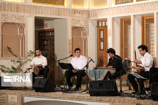 کنسرت «آوای ایران» در خانه عامری‌هایِ کاشان
