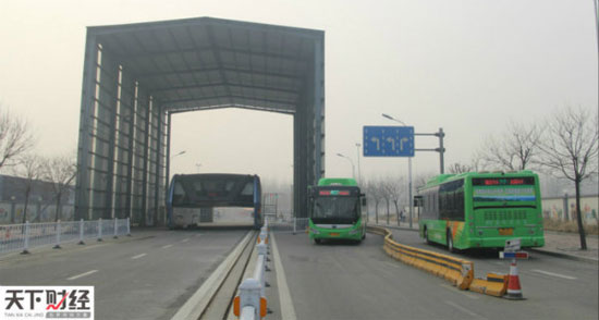 پروژه اتوبوس غول پیکر چینی شکست خورد