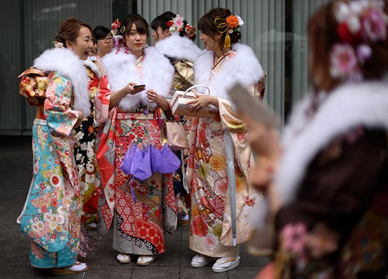 رسم عجیب ژاپنی‌ها برای دختران ۲۰ ساله