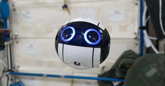 Int-Ball؛ ربات دوست داشتنی ایستگاه فضایی